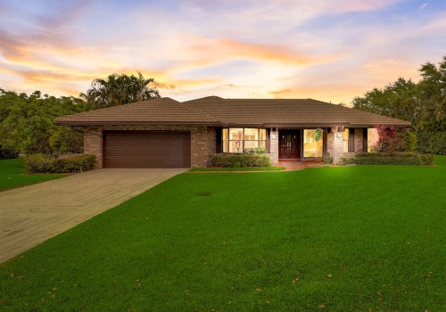 The Impact of Associations on the Growth and Development of Coral Springs, FL